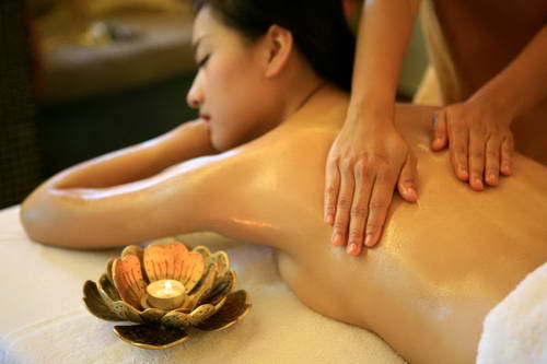 Massage yoni tại spa